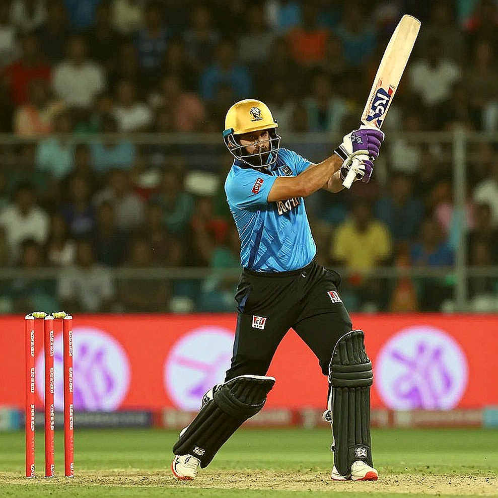 One Letter, 18 Tests and 7-8-3: The Ledger Behind Dhananjaya de Silva's Captaincy Exit