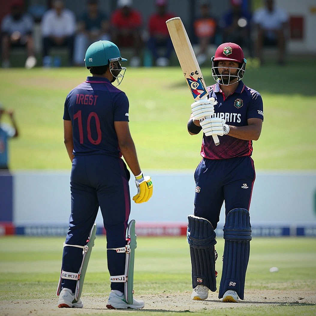 The Lost Pulse of the Middle Overs: Powerplay Noise, Death-Over Blur and the Silent Metronome of Overs 11–40