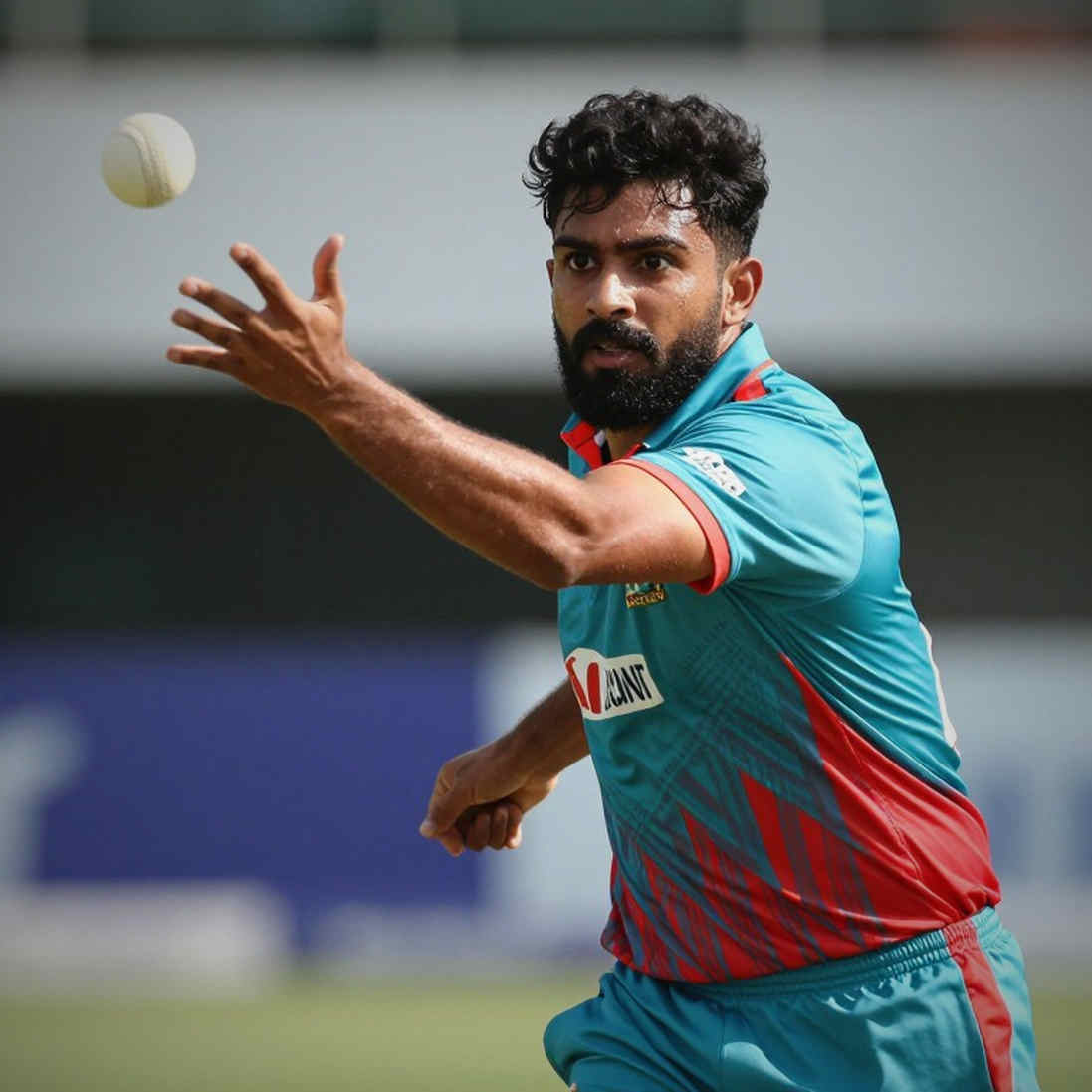 চার ম্যাচের আলো, পঁয়ত্রিশ ম্যাচের ছায়া: স্মৃতি মনার নেতৃত্বের আসল হিসাব চার ম্যাচের আলো, পঁয়ত্রিশ ম্যাচের ছায়া: স্মৃতি মনার নেতৃত্বের আসল হিসাব